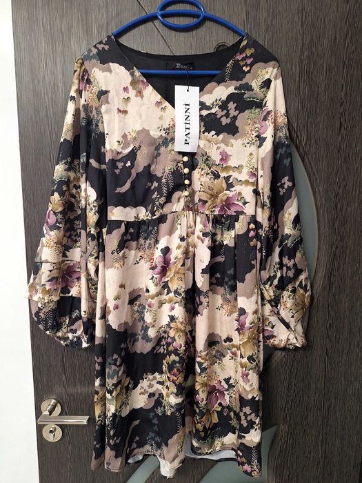 Rochia office firma Pattini.Marimea XL.