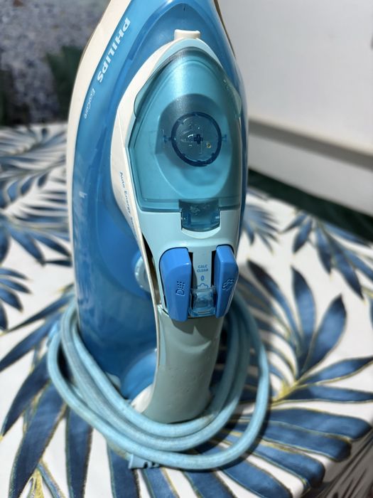 Утюг Philips 5000