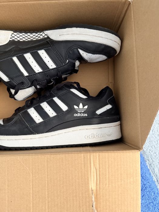 Adidas Forum Alb si Negru