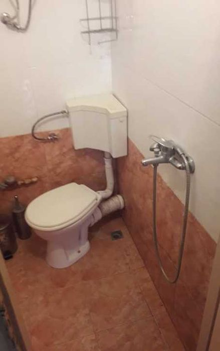 Дава се под наем Едностаен апартамент в Пловдив, Кършияка - 45 кв.м за 204 € - Снимка #1