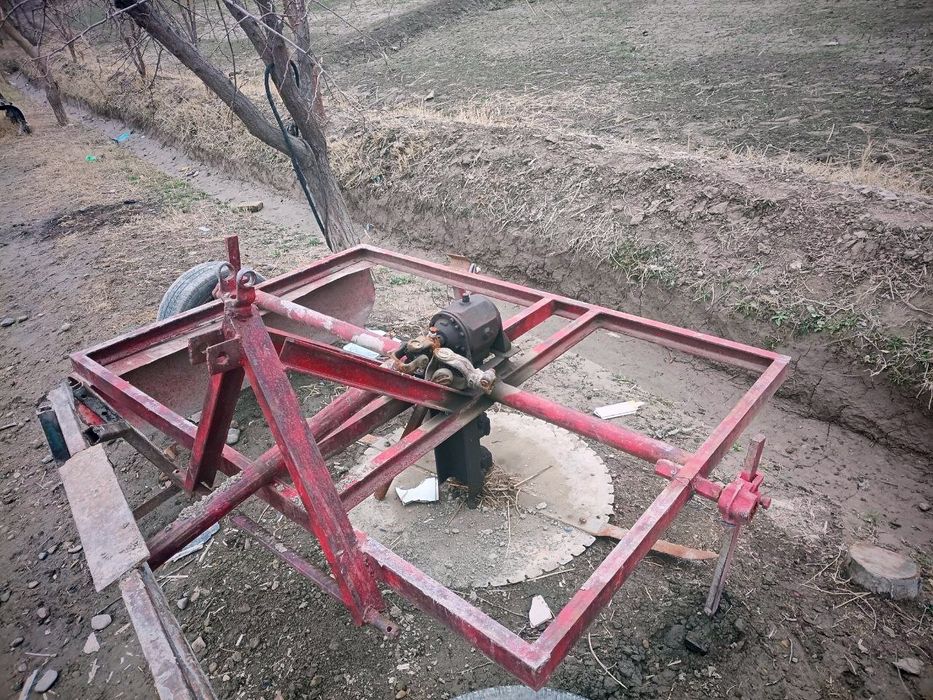 трактор сотилади