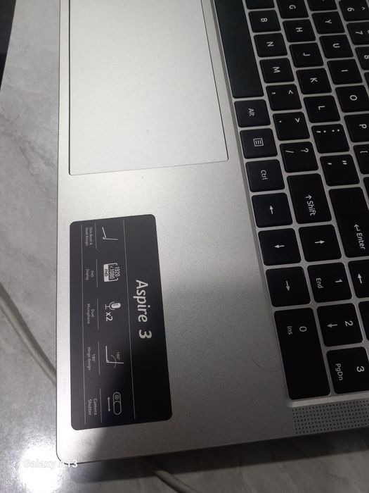 Noutbuk ACER Aspire 3