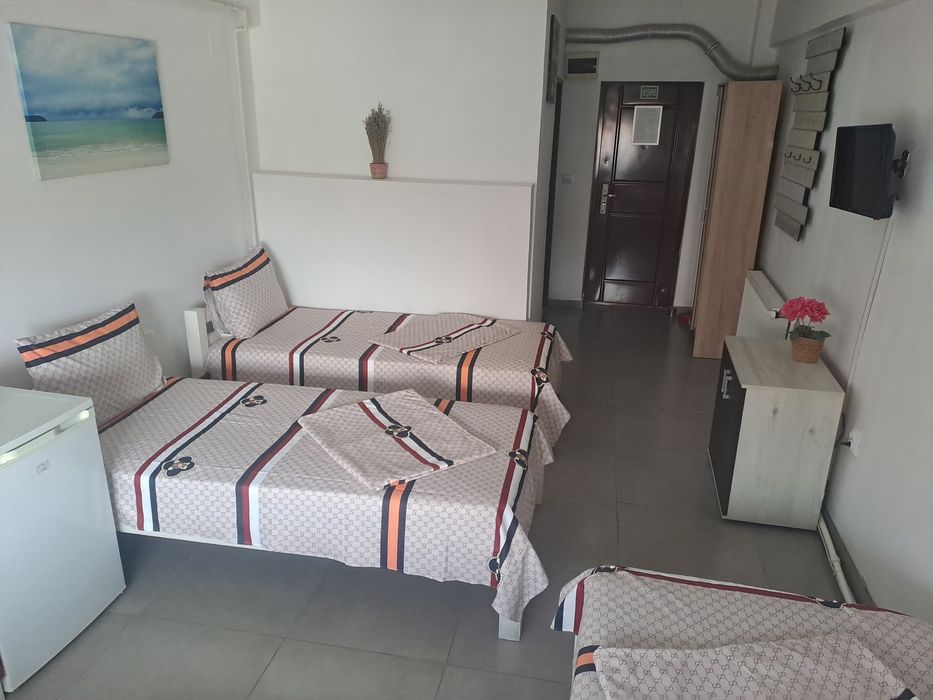 Cazare Muncitori Constanta Valu lui Traian Apartamente Garsoniere Paturi Single Bucătării Băi Proprii Terasă  acoperita