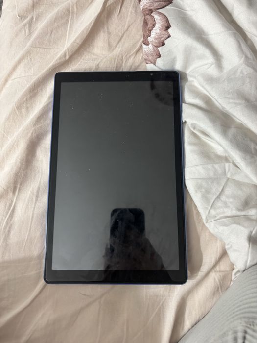 Продам планшет в рабочем состоянии.