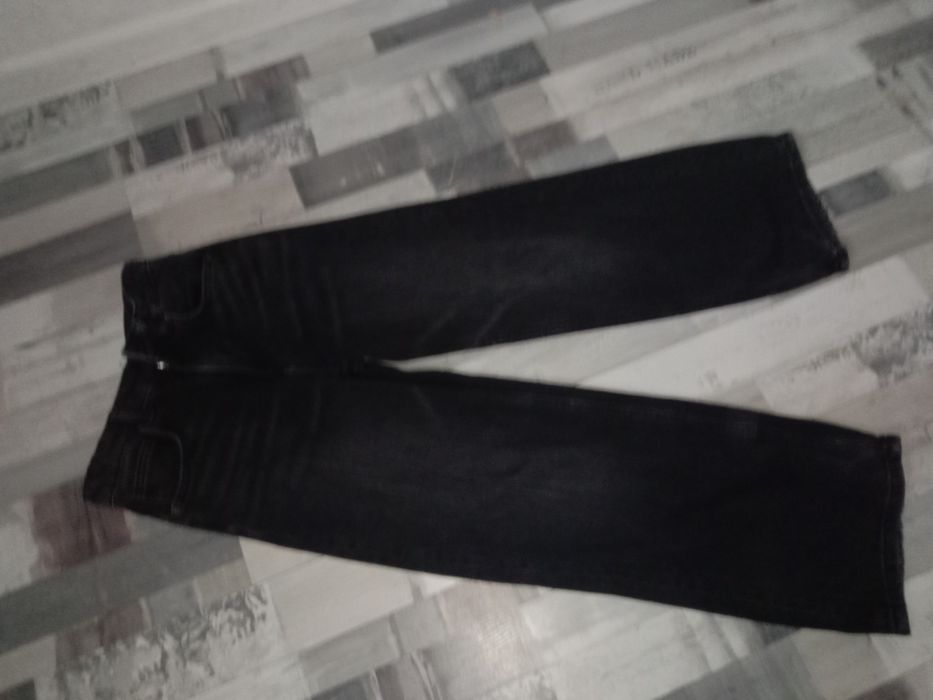 Джинсы ZARA хорошие