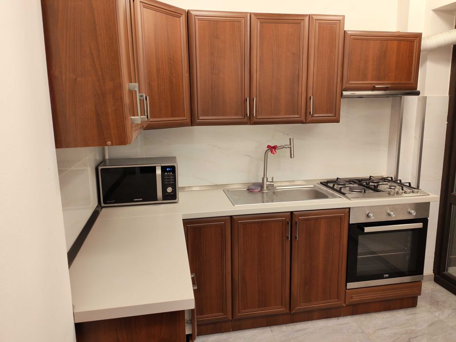 Apartament -Fac. de Medicină, bloc nou.