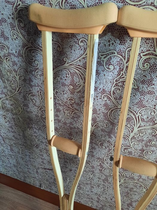 Костыли подмышечные регулируемые (пара)