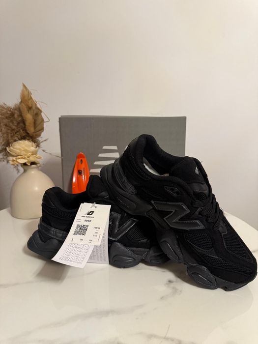 Adidasi New Balance 9060 Full Black