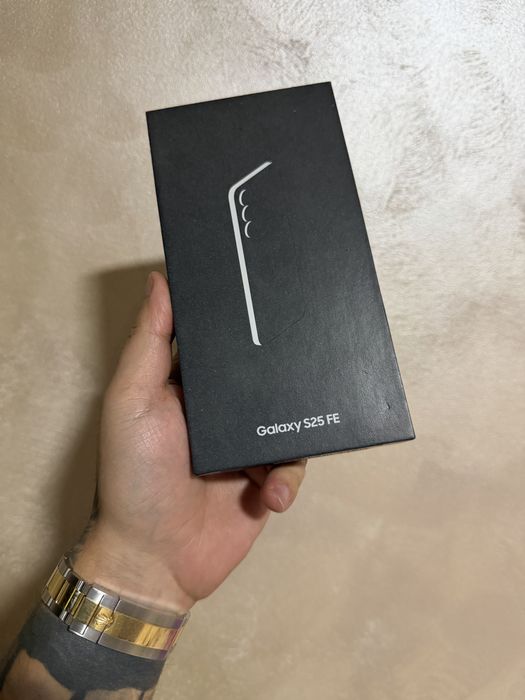Samsung S25 FE 128 GB Sigilat