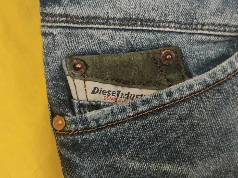 Blugi Diesel Albastru Yakop