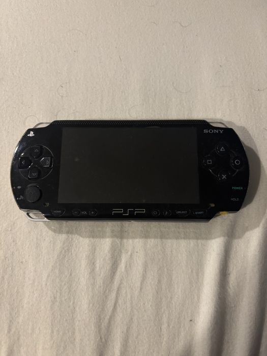 Handheld PSP.