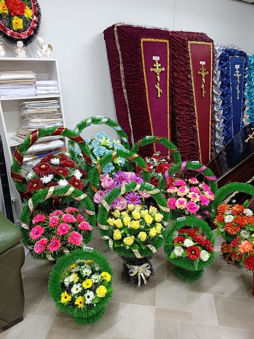 Услуги катафалка Ритуальные услуги