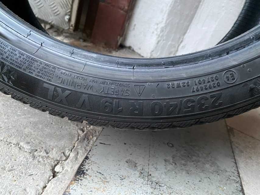 235/40/19 ЗИМНИ Semperit Speed Grip 3 DOT2020