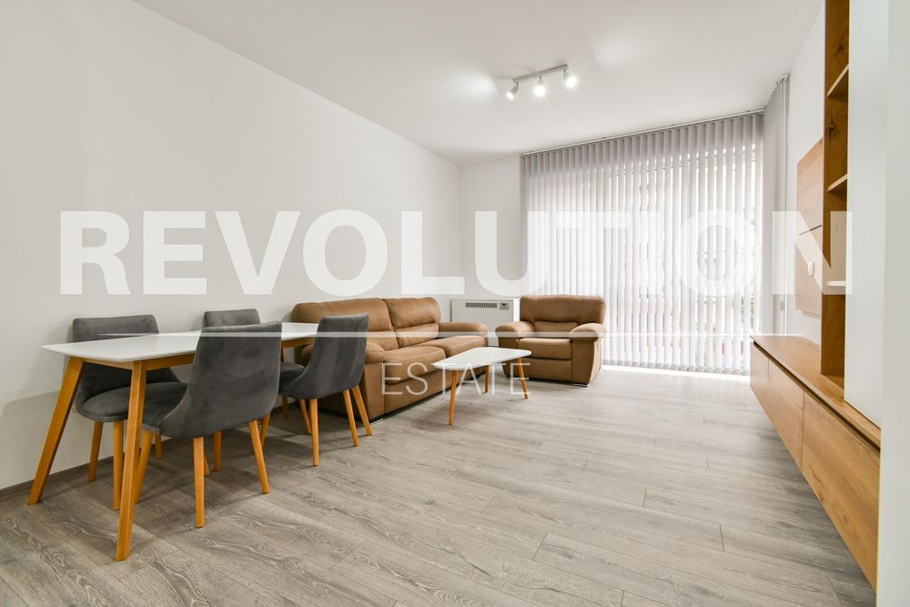 Дава се под наем Двустаен апартамент в София, Връбница 2 - 55 кв.м за 665 € - Снимка #1