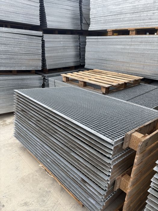 Gratare zincate galvanizate