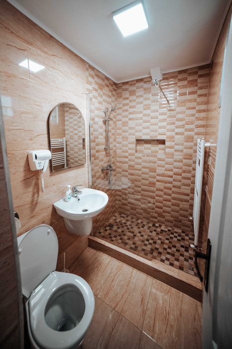 Cazare in Oradea pentru grup de persoane/ muncitori- capacitate mare