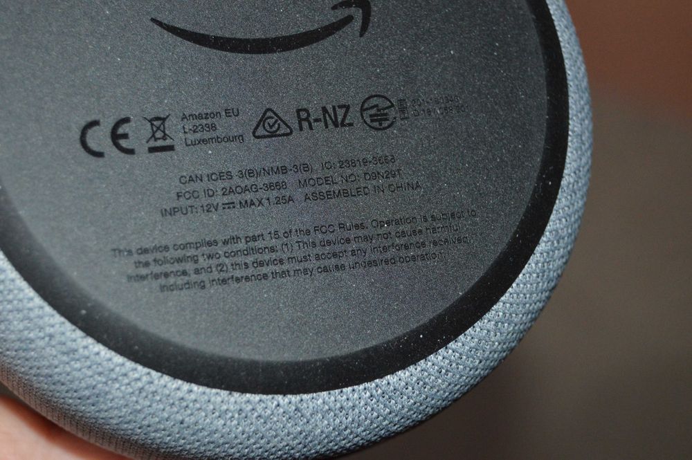 Amazon Echo Dot Gen. a 3-a D9N29T boxa inteligenta cu Alexa