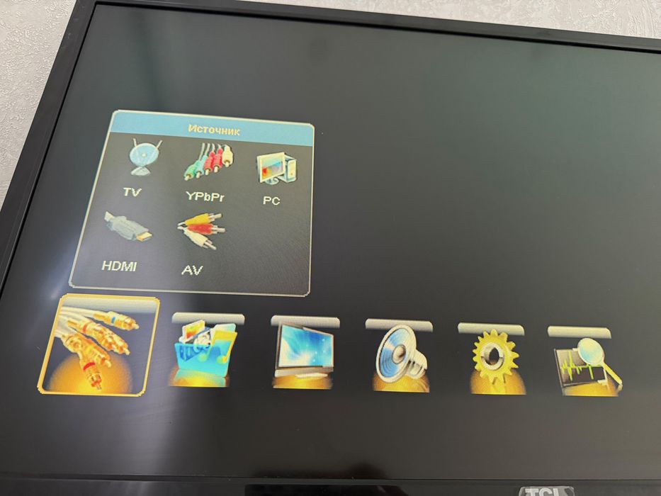 Продам телевизор