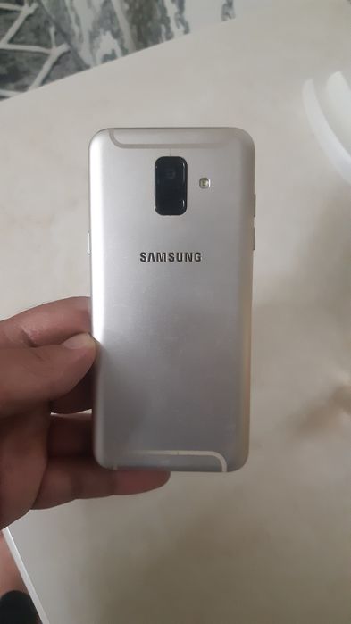 SAMSUNG A6 2018 yil