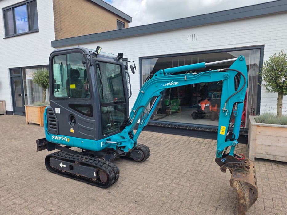 Miniexcavator Sunward Swe 20 F