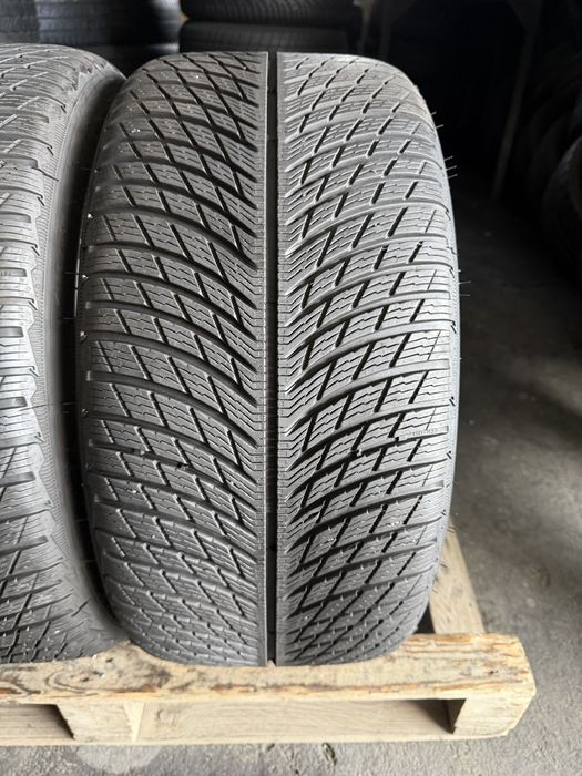 2 anvelope iarna 275/35/19 Michelin app noi DOT 2025