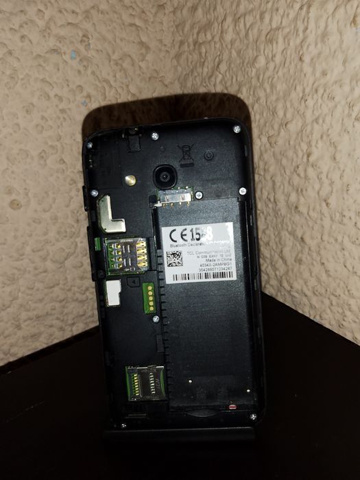 TТелефони на части