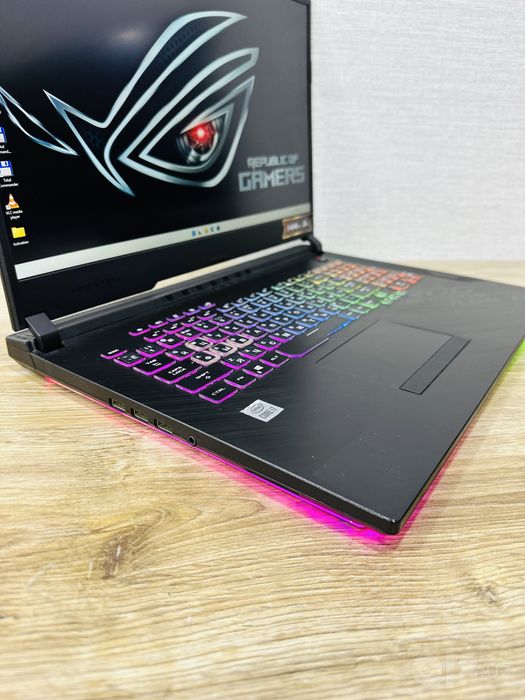 ASUS ROG Strix RTX2070 Super 8 ГБ Видеокарта Топ Игровой ноутбук