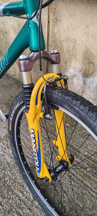 Bicicleta mountain bike