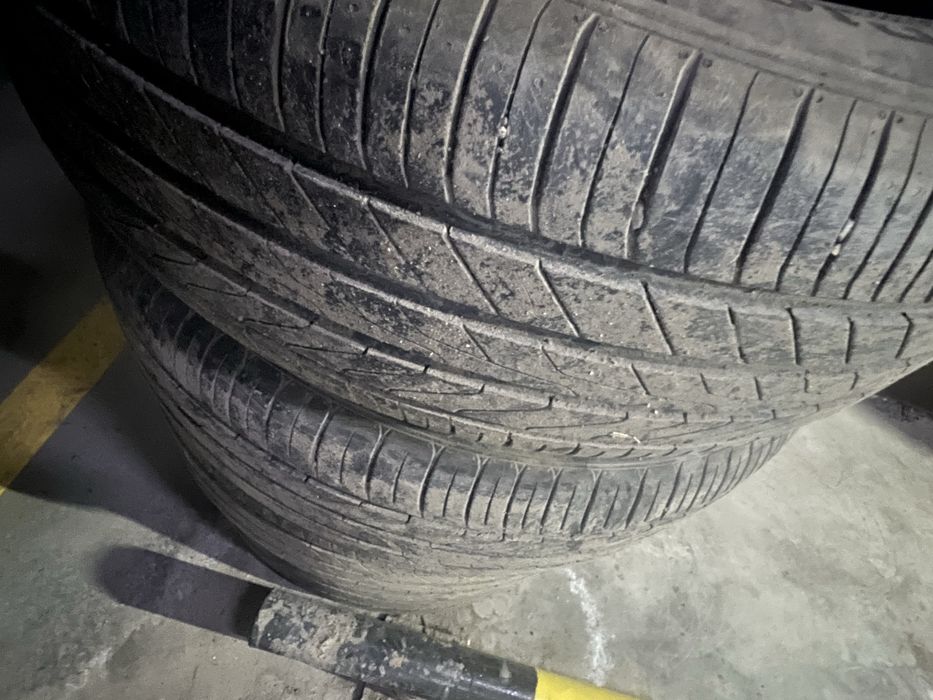 Продам комплект летних шин R20