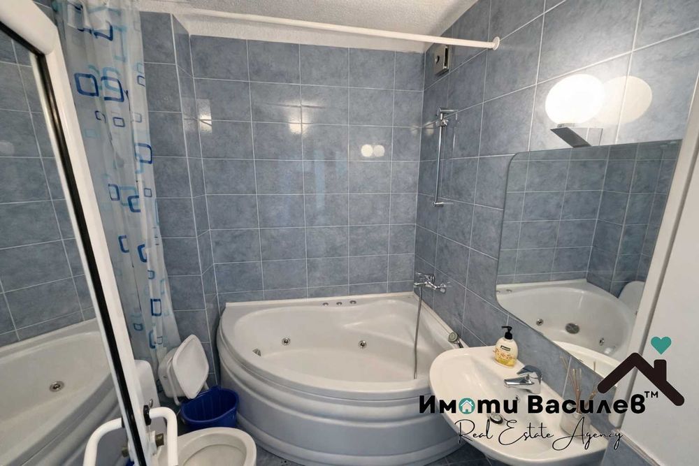 Дава се под наем Тристаен апартамент в София, Център - 84 кв.м за 747.66 € - Снимка #5