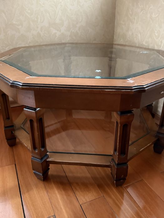 Журнпльный столик