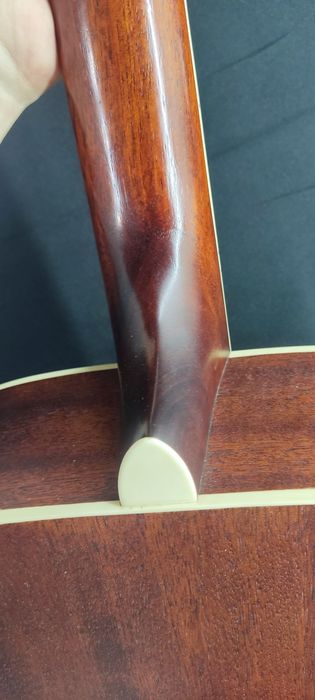 Продам гитару Parkwood