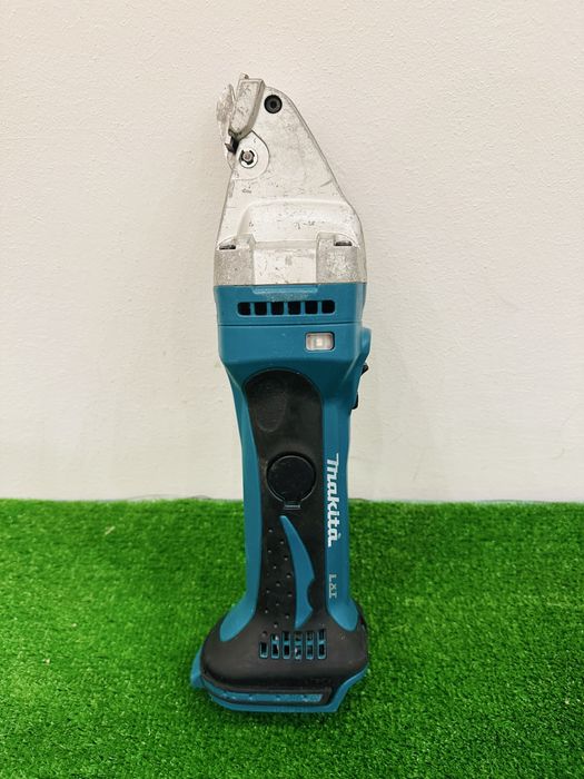 Foarfeca tabla Makits DJS161