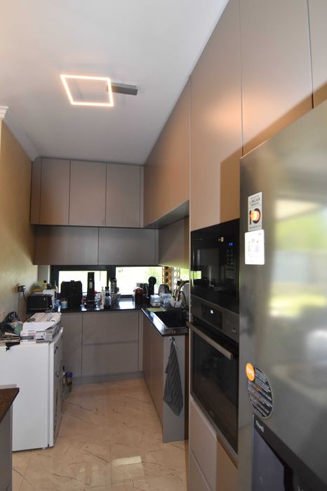 ОБЗАВЕДЕНА Къща - село Марково