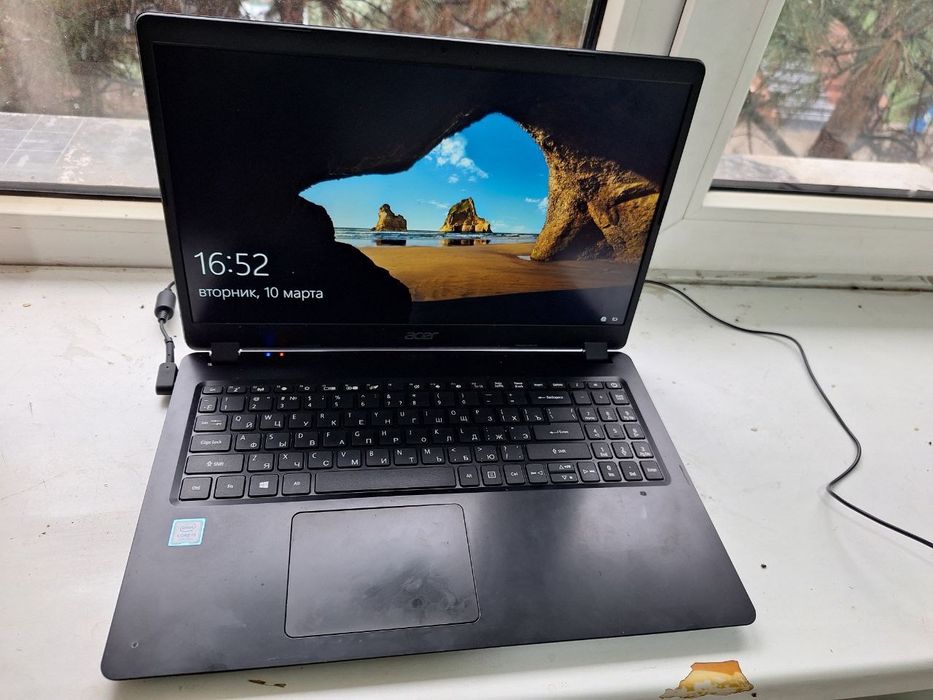 Ноутбук Acer, характеристики можете увидеть на фотке