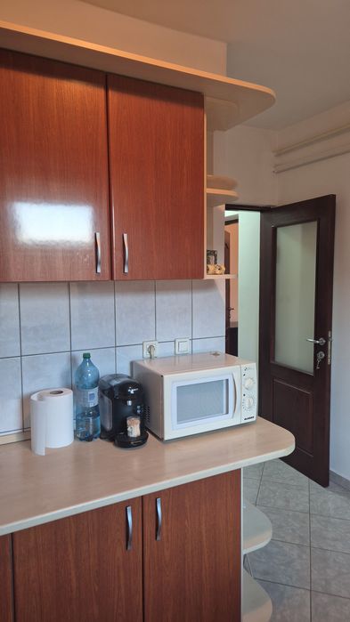 Închiriez apartament cu 1 camera