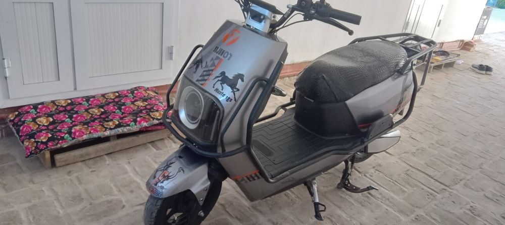 Skuter sotiladi holati alo