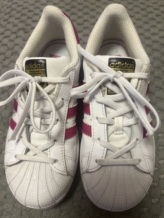 Adidasi superstar copii marimea 31