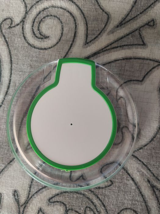 Зарядное устройство без проводной