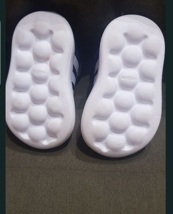 Adidași copii marime 19
