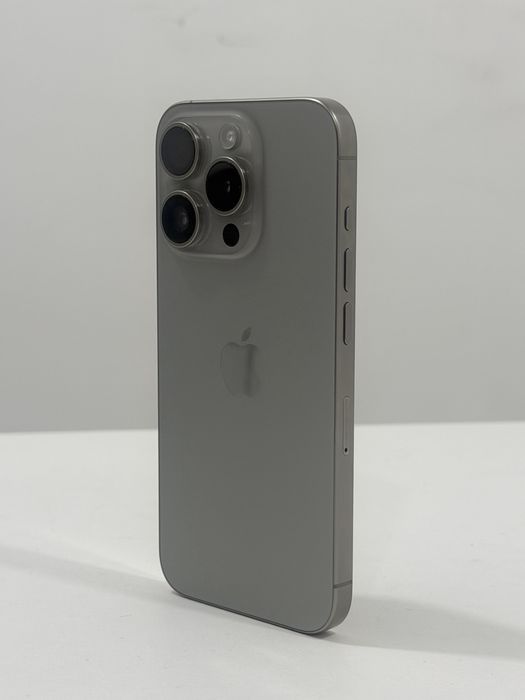 iPhone 15 Pro, 256 gb Akb 89%