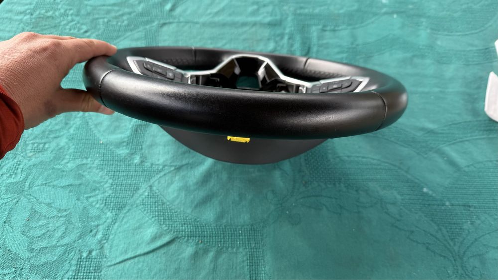 Волан с Бутони  / Vw / GOLF 8 / ГОЛФ 8