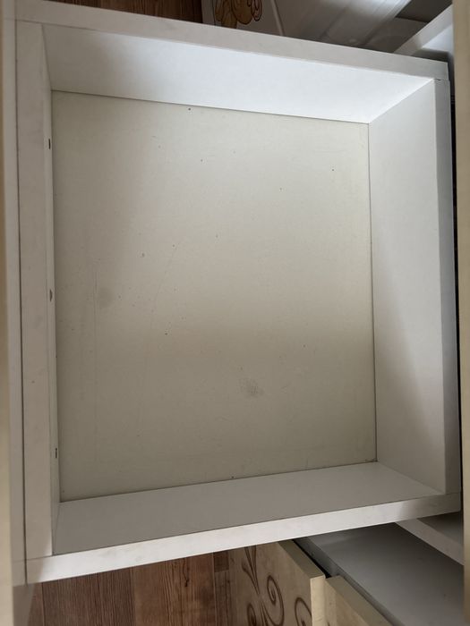 Пуфик и тумбочка