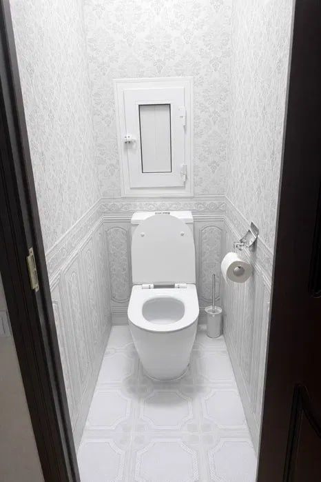 Срочно Продаётся Мирабад Электра Аппарат 2/2/5 ремонт хороший !