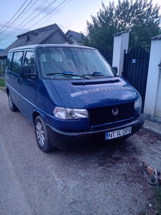 VOLKSWAGEN Transporter 2003
