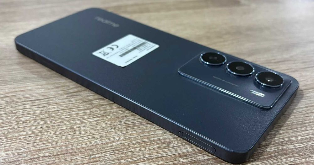 Продавам Realme 14X 5G 128gb