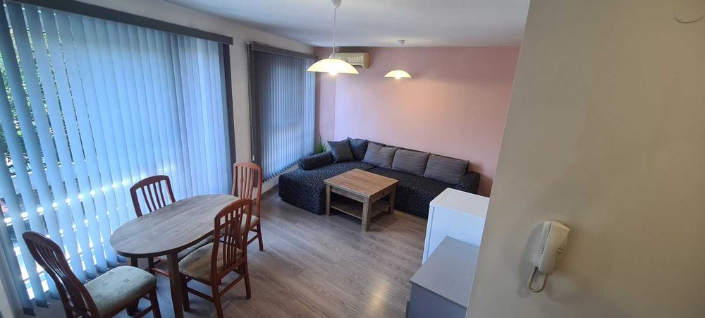 Дава се под наем Двустаен апартамент в Пловдив, Център - 59 кв.м за 422.79 € - Снимка #2