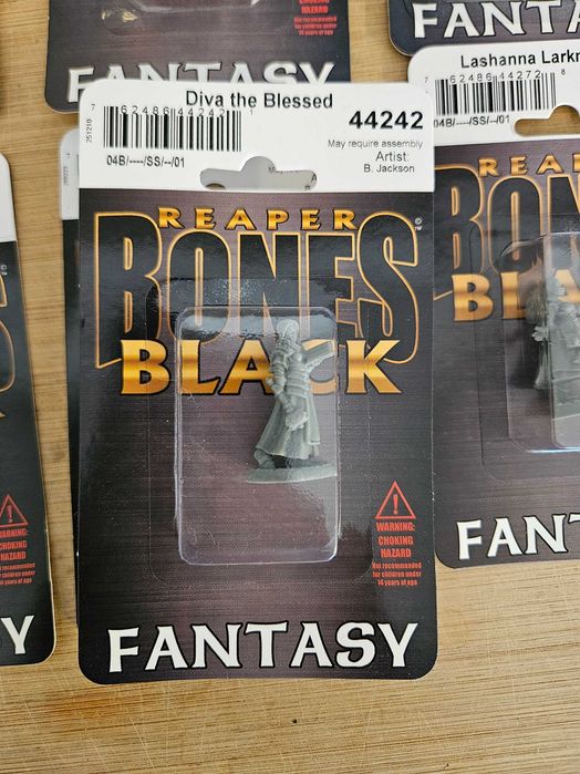 Миниатюри за RPG, D&D, Pathfinder игри и други - Reaper Bones