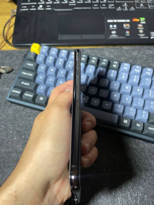 iPhone XSmax в хорошем состоянии