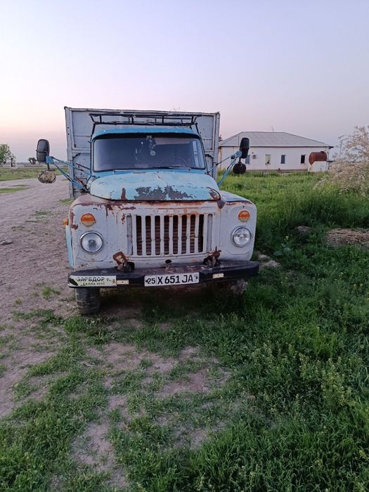 Gaz 53 samasval sotiladi